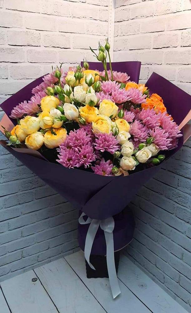 Букет цветов из: Хризантемы и Розы в Дмитриевском Республики Адыгея