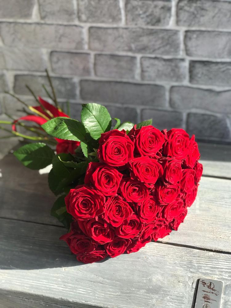Букет Красные розы Фридом в Дмитриевском Республики Адыгея