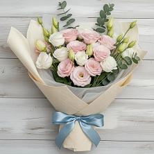 Букет цветов из:  Лизиантусы в Дмитриевском Республики Адыгея