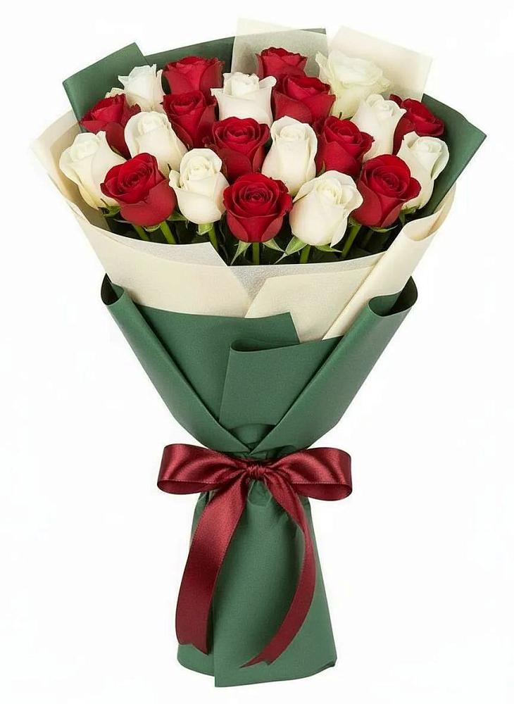 Букет Микс из красных и белых роз в Дмитриевском Республики Адыгея