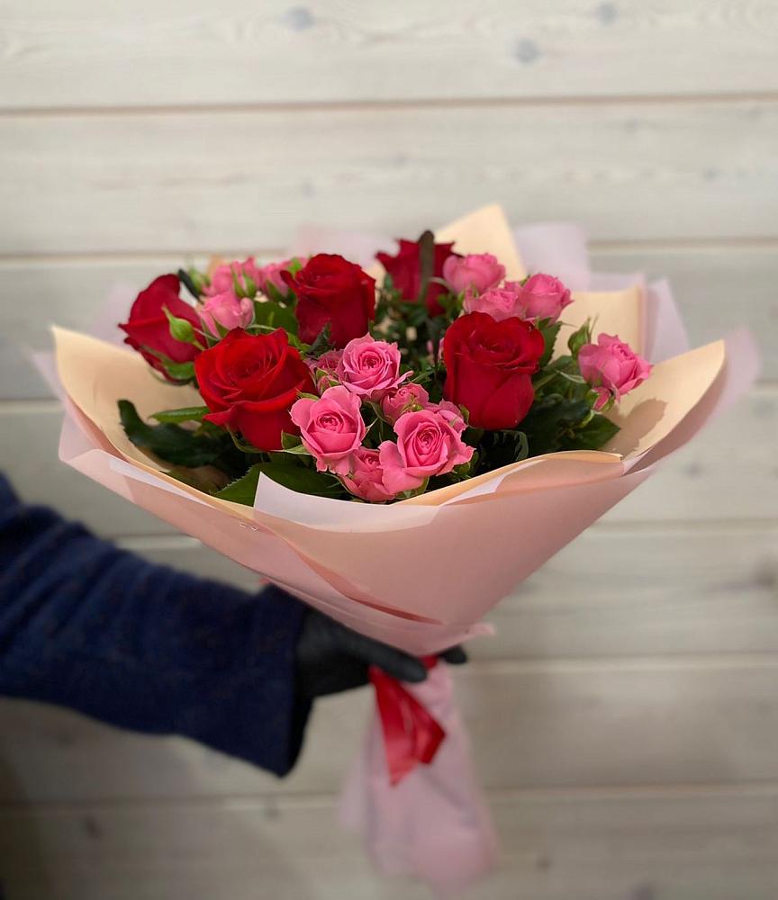 Букет цветов из: Розы в Дмитриевском Республики Адыгея